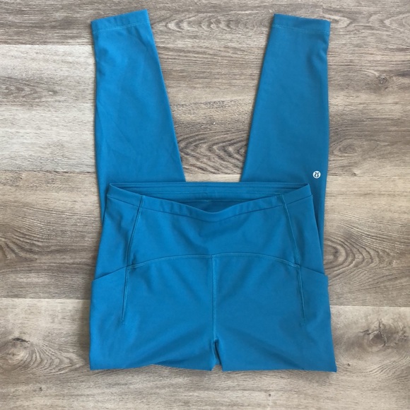 Lululemon swift speed high rise tight 28” in Hawaiian blue - Picture 3 of 17